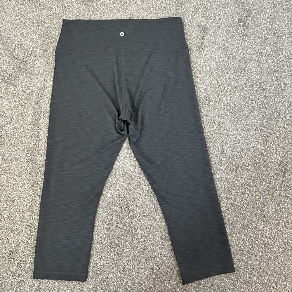 Lululemon Gray Wunder Under High Rise Crop Leggings Women's 12 Full-On Luon